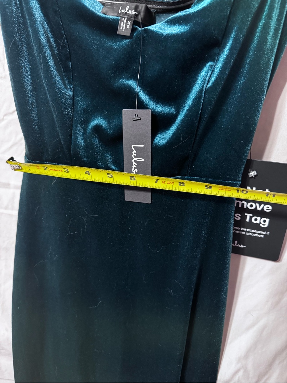 Lulu's Dark Emerald Off-Shoulder Velvet Mermaid Midi Dress - Picture 4 of 11
